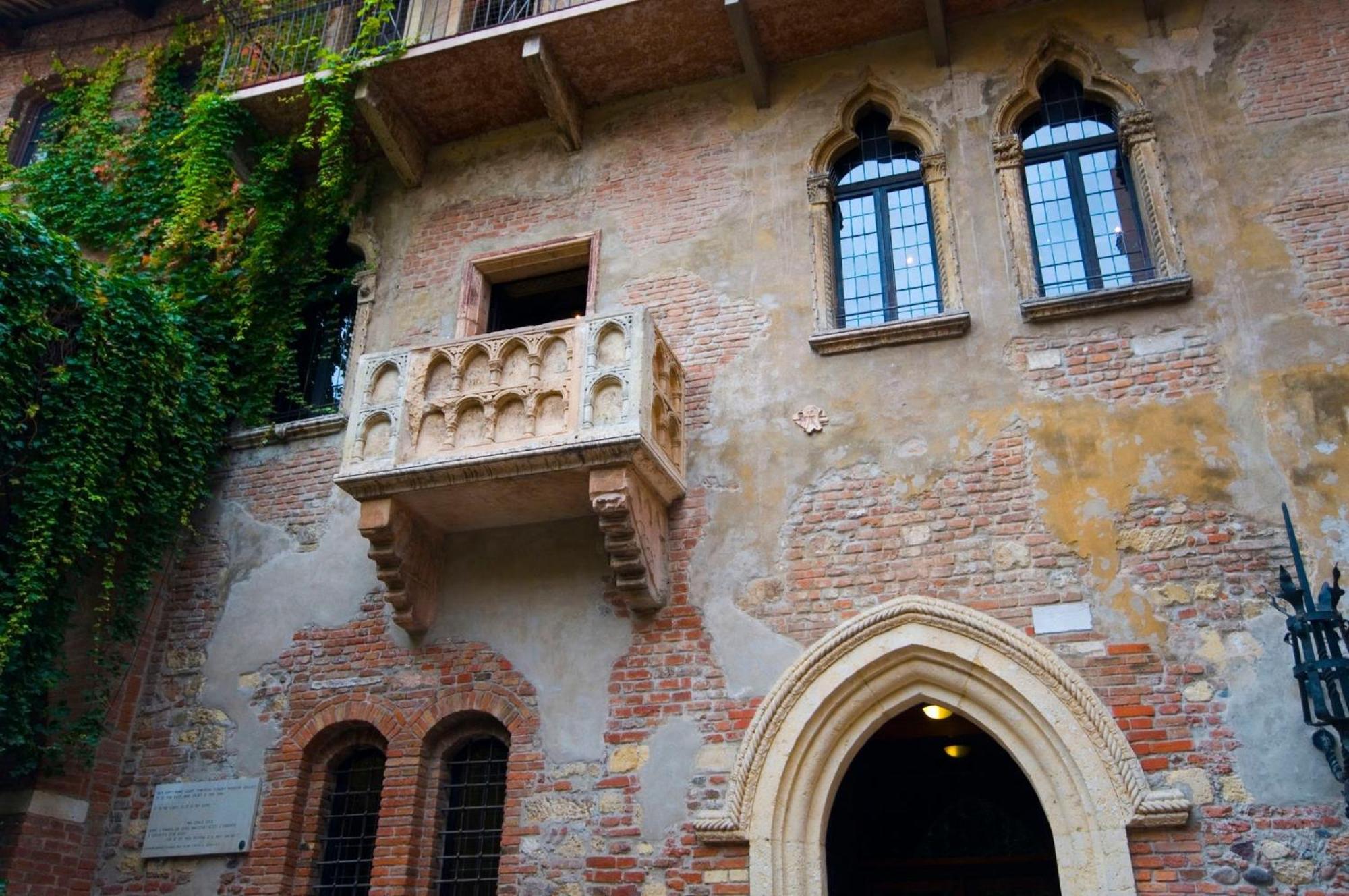 Studio Arena 023091-Loc-04288 Verona Exteriör bild